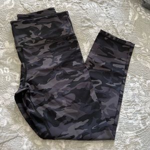 NWOT Zyia soft n snug leggings